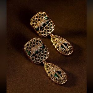 Statement Panther & Palm Drop Earrings – Gold/Green